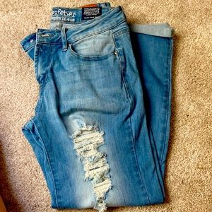 Boyfriend cut jeans